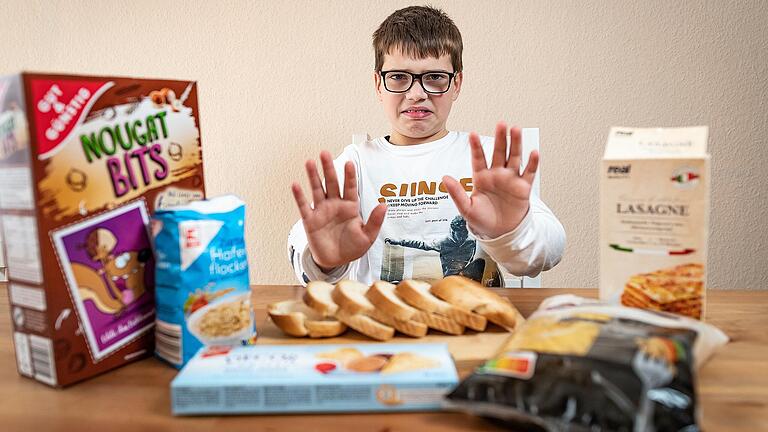 Lino Wagner hat Zöliakie. Gängiges Brot, Nudeln, Müsli und Co. sind für den Zehnjährigen aus Randersacker deshalb tabu. Von vielen dieser Produkte gibt es mittlerweile aber glutenfreie Varianten.