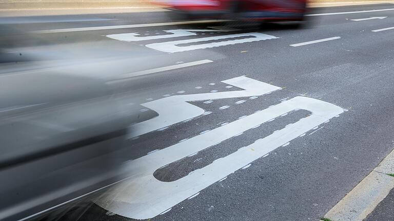 Solche Tempo-30-Regelungen hätte die Schweinfurter SPD gerne auf bestimmten Strecken in Oberndorf. Solche Tempo-30-Regelungen hätte die Schweinfurter SPD gerne auf bestimmten Strecken in Oberndorf.
