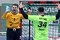 Großer Jubel bei den Rimparer Wölfen um Torwart Marino Mallwitz (links) und&nbsp; Yonatan Dayan nach dem Sieg über den Tabellenzweiten VfL Gummersbach.