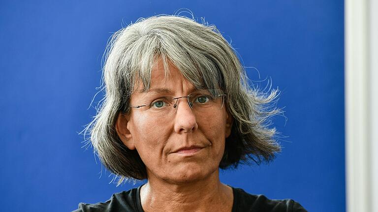 Wer ritueller Gewalt entkommen will, werde unter Druck gesetzt, erpresst und verfolgt, sagt Elisabeth Kirchner von Wildwasser Würzburg. Wer ritueller Gewalt entkommen will, werde unter Druck gesetzt, erpresst und verfolgt, sagt Elisabeth Kirchner von Wildwasser Würzburg.