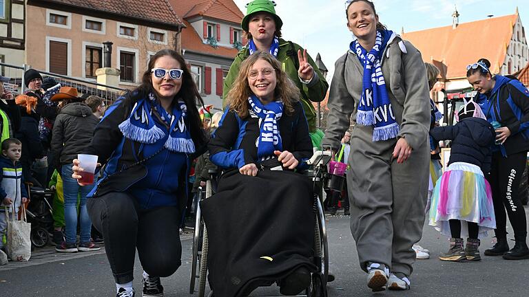 Im vergangenen Jahr lockte der Dettelbacher Faschingsumzug zum ersten Mal seit der Coronapandemie wieder zahlreiche Besucherinnen und Besucher zum gemeinsamen Feiern an.