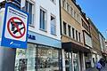 In der Schweinfurter Innenstadt gelten jetzt Verbotszonen für Alkohol, Cannabis und Waffen. Schilder weisen seit Kurzem auf die neuen Regelungen hin.