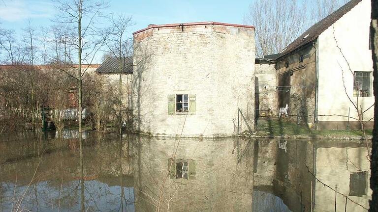 Bleibt der Alte Hafen in Marktsteft vorerst im Dörnröschenschlaf, oder startet eine Millionensanierung? Der Stadtrat hat noch im Dezember&nbsp;eine weit reichende Entscheidung zu treffen.