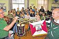 Aufgespielt: Die Klasse 4a der Grundschule Hofheim beim Fanfaren- und Spielmannszug Hofheim.
