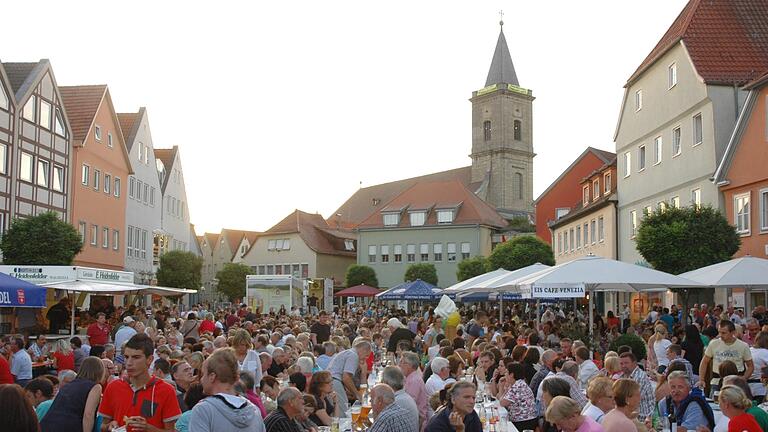 Entspannt den Donnerstagskonzerten lauschen können die Lebenhaner diesen Sommer. Denn für ihren Nachhauseweg sorgt die Nessi Linie 1.