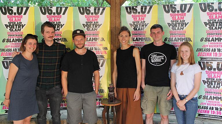 Die Teilnehmer des diesjährigen Summerslams (von links): Frederike Jakob, der fränkische Meister Steven, Torsten Feig, Amelie Auer, Michael Malcherek und May Schäfer.