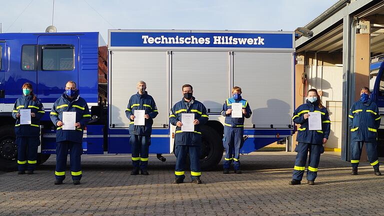 Verstärkung beim THW Karlstadt: Silke Preussker, Niall Greenan, Justus Preising, Ortsbeauftragter Reiner Labisch (hinten von links) sowie Christopher Amthor, Paul Küffner und Alessa Säle (vorne von links). Verstärkung beim THW Karlstadt: Silke Preussker, Niall Greenan, Justus Preising, Ortsbeauftragter Reiner Labisch (hinten von links) sowie Christopher Amthor, Paul Küffner und Alessa Säle (vorne von links).