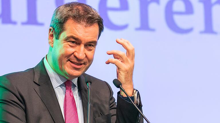 Ein gut gelaunter Markus Söder am Sonntag beim Empfang zum 75. Geburtstag von Barbara Stamm.