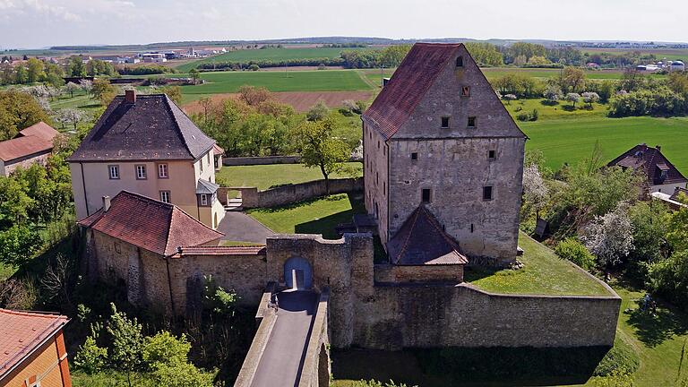 Die Burg Grumbach in Burggrumbach öffnet am Tag des offenen Denkmals ihre Türen für Besucher.