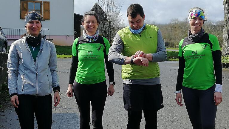 Erwischten tolle Laufbedingungen, Sandy Gundalach, Mandy Ortloff, Heiko Markert und Eileen Linser vor ihrem langen Lauf