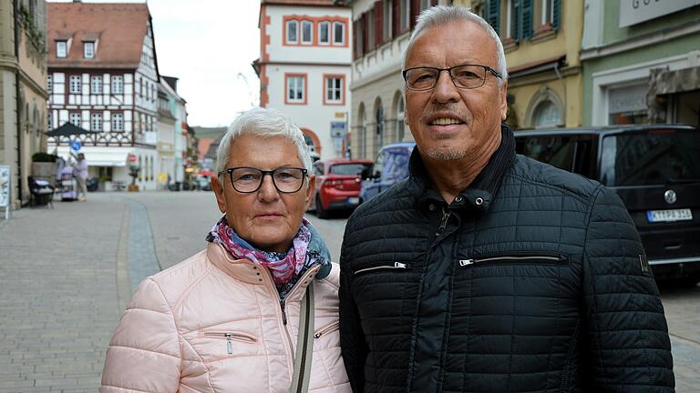 Andrea und Norbert Haupt sehen deutlich gestiegene Preise, gerade in Volkach.