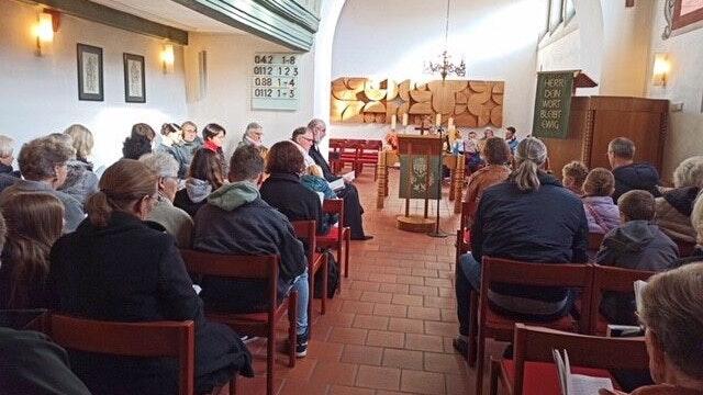 Ökumenischer Gottesdienst in Billingshausen. Ökumenischer Gottesdienst in Billingshausen.