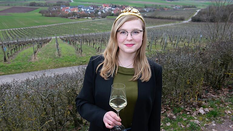 Laetitia Stockmeyer aus Wiebelsberg im Landkreis Schweinfurt will die 66. Fränkische Weinkönigin werden.