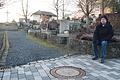 Friedhofsreferent Eberhard Schelle drängt: Die Hauptwege auf dem Alten Friedhof müssen endlich fertig gepflastert werden. Foto: Ulrike Müller       -  Friedhofsreferent Eberhard Schelle drängt: Die Hauptwege auf dem Alten Friedhof müssen endlich fertig gepflastert werden. Foto: Ulrike Müller