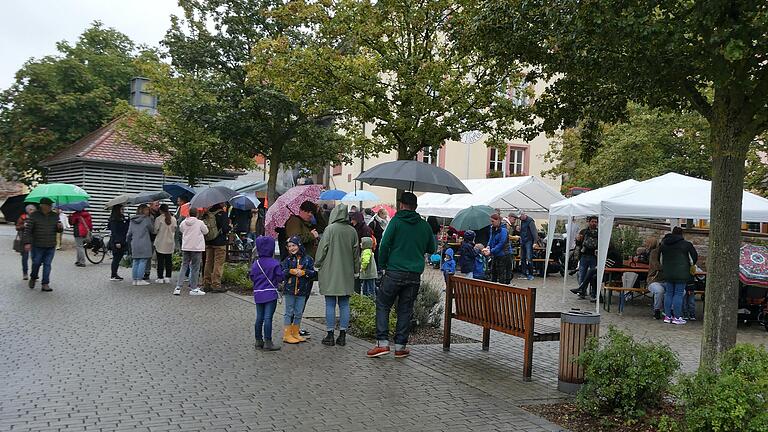 Die Essensstände waren den ganzen Tag über gut besucht