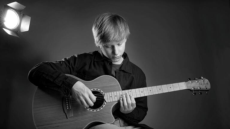 Moritz Eckert tritt im Kulturkeller in Zell auf.&nbsp;