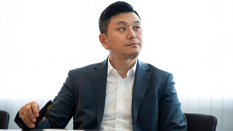 Konstante in Bad Neustadt ist weiterhin Charlie Cai, CEO Preh GmbH.&nbsp;