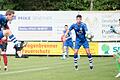Andreas Hagen (Zweiter von links) vom ASV Rimpar drückt den Ball im Hinspiel der Landesliga-Relegation an Torhüter Tim Friedrich vorbei über die Linie. Rimpars Innenverteidiger Louis Reinhart staunt.