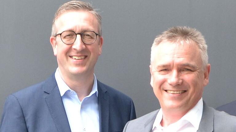 Vorstandsvorsitzender Markus Merz (links) gratulierte Kurt Fries.