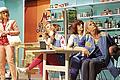 Drei heiße Ladies mit Telefonsex und eine bigotte Aufpasserin: Das Theater in der Gerbergasse zeigt mit dem Stück 'Eine ganz heiße Nummer' deftigen Humor.