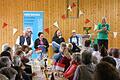 In der zweiten Hälfte seines Programms lud sich Fredi Breunig fünf Kandidaten auf die Bühne ein, die jeweils „Parteichefs“ einer großen deutschen Partei spielen durften und entscheiden konnten, was mit einer großen Geldsumme so alles passieren soll.       -  In der zweiten Hälfte seines Programms lud sich Fredi Breunig fünf Kandidaten auf die Bühne ein, die jeweils „Parteichefs“ einer großen deutschen Partei spielen durften und entscheiden konnten, was mit einer großen Geldsumme so alles passieren soll.