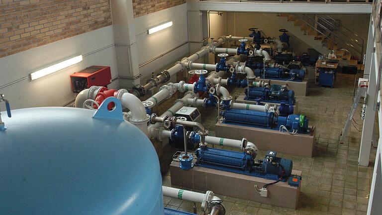 Sanierung des Wasserwerkes (Symbolbild) der Mellrichstädter Gruppe wird teurer Sanierung des Wasserwerkes (Symbolbild) der Mellrichstädter Gruppe wird teurer
