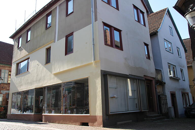 Links das Haus Sitzmann, rechts das Rottmann-Haus, das ebenfalls zu dem Ensemble gehört (Archivbild). Links das Haus Sitzmann, rechts das Rottmann-Haus, das ebenfalls zu dem Ensemble gehört (Archivbild).