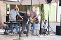 „Lasst uns selbst Lieder machen“, lautete das Motto von Double UC mit (v. l.) Keyboarder Fred Brunner, Sänger Wolfgang Schott und Bassist „Hugo“ Hauk.       -  „Lasst uns selbst Lieder machen“, lautete das Motto von Double UC mit (v. l.) Keyboarder Fred Brunner, Sänger Wolfgang Schott und Bassist „Hugo“ Hauk.