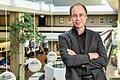 Eine der ältesten Unibibliotheken in Europa wird 400: Direktor Dr. Günther Schmidt über Dienstleistungen, Digitalisierung - und fehlendes Geld.