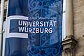 4400 Beschäftigte, über 28 000 Studierende und ein Etat von mehr als 500 Millionen Euro im Jahr: Die Julius-Maximilians-Universität prägt Würzburg und die Region.