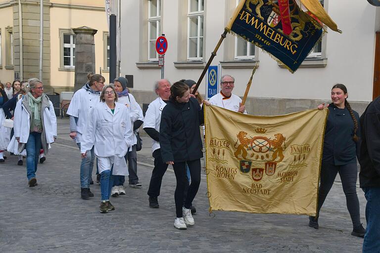 Die Bäckerzunft war stark vertreten. Die Bäckerzunft war stark vertreten.