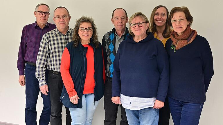 Auf dem Bild (von links): Bernd Götz, Peter Weidner, Dietmar Schwab, Andrea Pfriem, Hannah Brand, Marliese Schwab, es fehlt: Gertrud Toepfer.