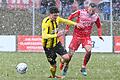 Leon Heinze (rechts) vom TSV Aubstadt im Laufduell mit Jim-Patrick Müller von der DJK Vilzing.