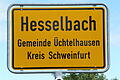 Das Ortsschild von Hesselbach (Gemeinde Üchtelhausen) soll ortseinwärts versetzt werden.