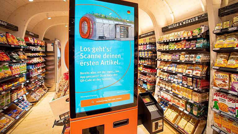 Bad Kissingen: Tegut Teo - digitale Kasse - An einer solchen Kasse soll man in Zukunft bezahlen können. Bad Kissingen: Tegut Teo - digitale Kasse - An einer solchen Kasse soll man in Zukunft bezahlen können.