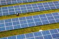 Eine große Freiflächen-Photovoltaikanlage am Stadtrand ist Kitzingens Oberbürgermeister Stefan Güntner lieber als die kleinteiligen Lösungen auf städtischen Gebäuden.