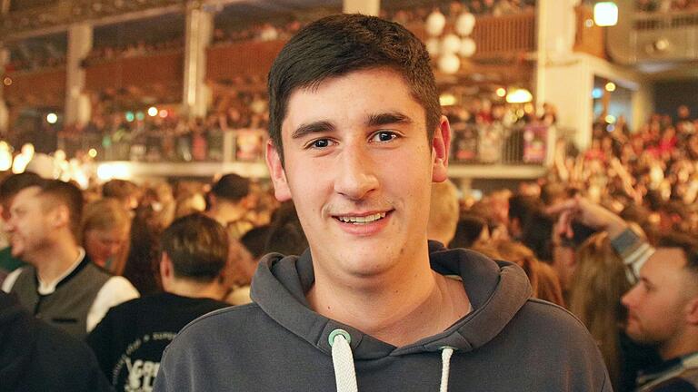 Olaf Kestler (17), Wiesentheid. Olaf Kestler (17), Wiesentheid.