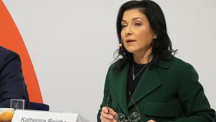 Messe E-World - Energy & Water       -  60 Prozent der Bevölkerung halten die Energiewende für notwendig, ergab eine von Westenergie-Chefin Reiche vorgestellte Umfrage des Wuppertal Instituts.