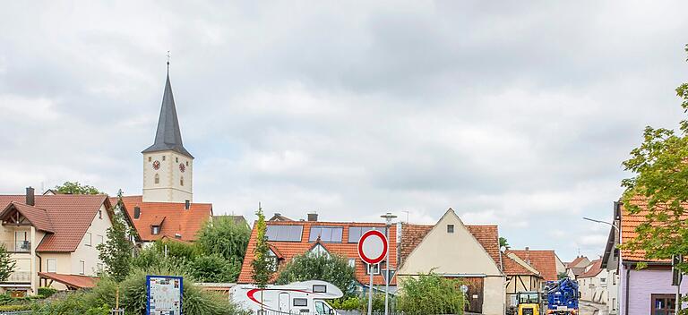 Knetzgau im Landkreis Haßberge senkt seine Hebesätze deutlich, damit die Grundsteuerreform nicht zu eklatanten Erhöhungen führt. Knetzgau im Landkreis Haßberge senkt seine Hebesätze deutlich, damit die Grundsteuerreform nicht zu eklatanten Erhöhungen führt. 