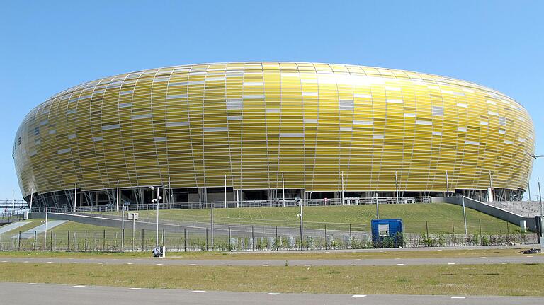 Die abwechslungsreiche Radstrecke bei der Challenge Gdanks führte vorbei am Danziger EM-Stadion von 2012.&nbsp;