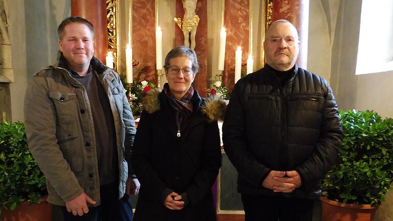 Aus dem Kirchenvorstand verabsschiedet wurden Martin Deindörfer, Brigitte Rapp und Michael Friederich.