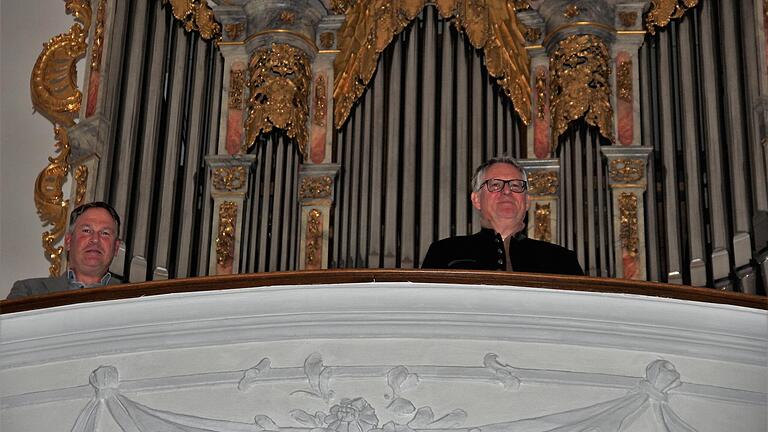 Zur Ehre Gottes gaben Organist Alexander Wolf (links) und Tenor Christian Brüggemann ein Konzert in der St.-Laurentius-Kirche.