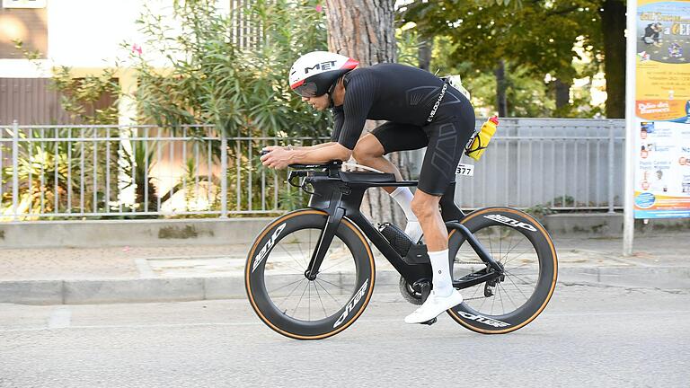 Unterwegs in der Region Emilia Romagna. 4:42:32 Stunden brauchte David Kiesel für die 180 Kilometer auf dem Rad. Unterwegs in der Region Emilia Romagna. 4:42:32 Stunden brauchte David Kiesel für die 180 Kilometer auf dem Rad.