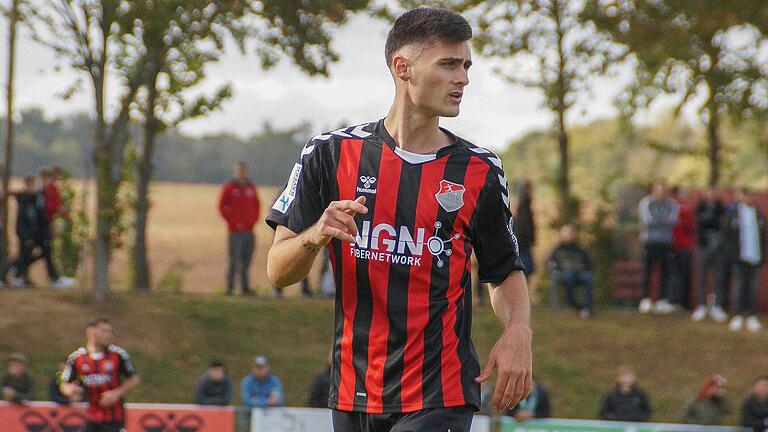 Adrian Kireski hat für den Fußball-Regionalligisten TSV Aubstadt alle vier Liga-Spiele nach der Winterpause bestritten. Adrian Kireski hat für den Fußball-Regionalligisten TSV Aubstadt alle vier Liga-Spiele nach der Winterpause bestritten.