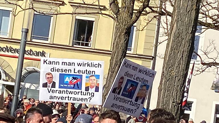 Namentlich kritisiert wurde bei der Kundgebung von 'Schweinfurt ist bunt' am 27. Januar auch der Schweinfurter Landtagsabgeordnete Richard Graupner.