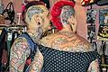 Die Haut als Leinwand: Über 50 Tätowierer und Piercer haben sich zur dritten Tattoo-Convention in der Mehrzweckhalle Karbach angemeldet. Sie findet am 11. und 12. Oktober statt. Unser Bild entstand bei der zweiten Convention im Vorjahr.