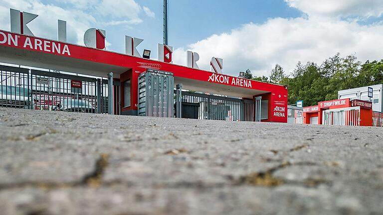 Die Würzburger Kickers geben derzeit nicht das Bild eines Profiklubs ab. Die Würzburger Kickers geben derzeit nicht das Bild eines Profiklubs ab.
