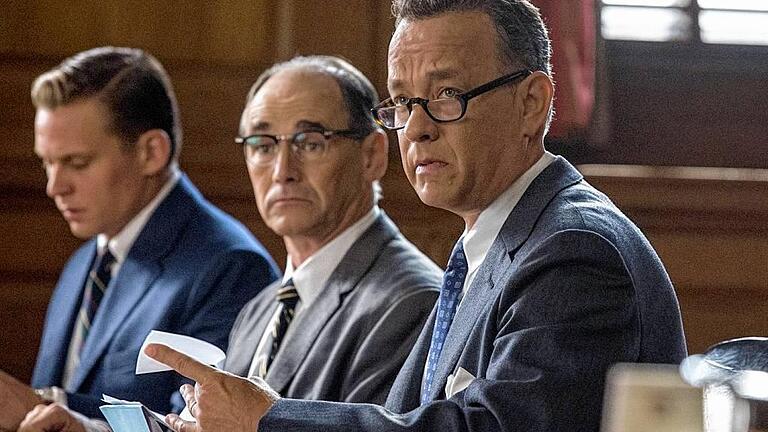 Vor Gericht: Rudolf Abel (Mark Rylance, Mitte) und James Donovan (Tom Hanks, rechts).