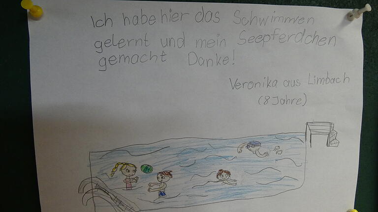 Letzter Badetag im Zeiler Hallenbad