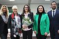Die Führungsmannschaft der Balthasar-Neumann-Mittelschule ist wieder komplett. Nach der Amtseinführung der neuen Konrektorin Katrin Herrmann (Mitte): stellvertretende Personalratsvorsitzende Andrea Orth, Rektorin Katrin Beinrott, Schulrätin Nicole Schmitt und Bürgermeister Sebastian Hauck (von links).